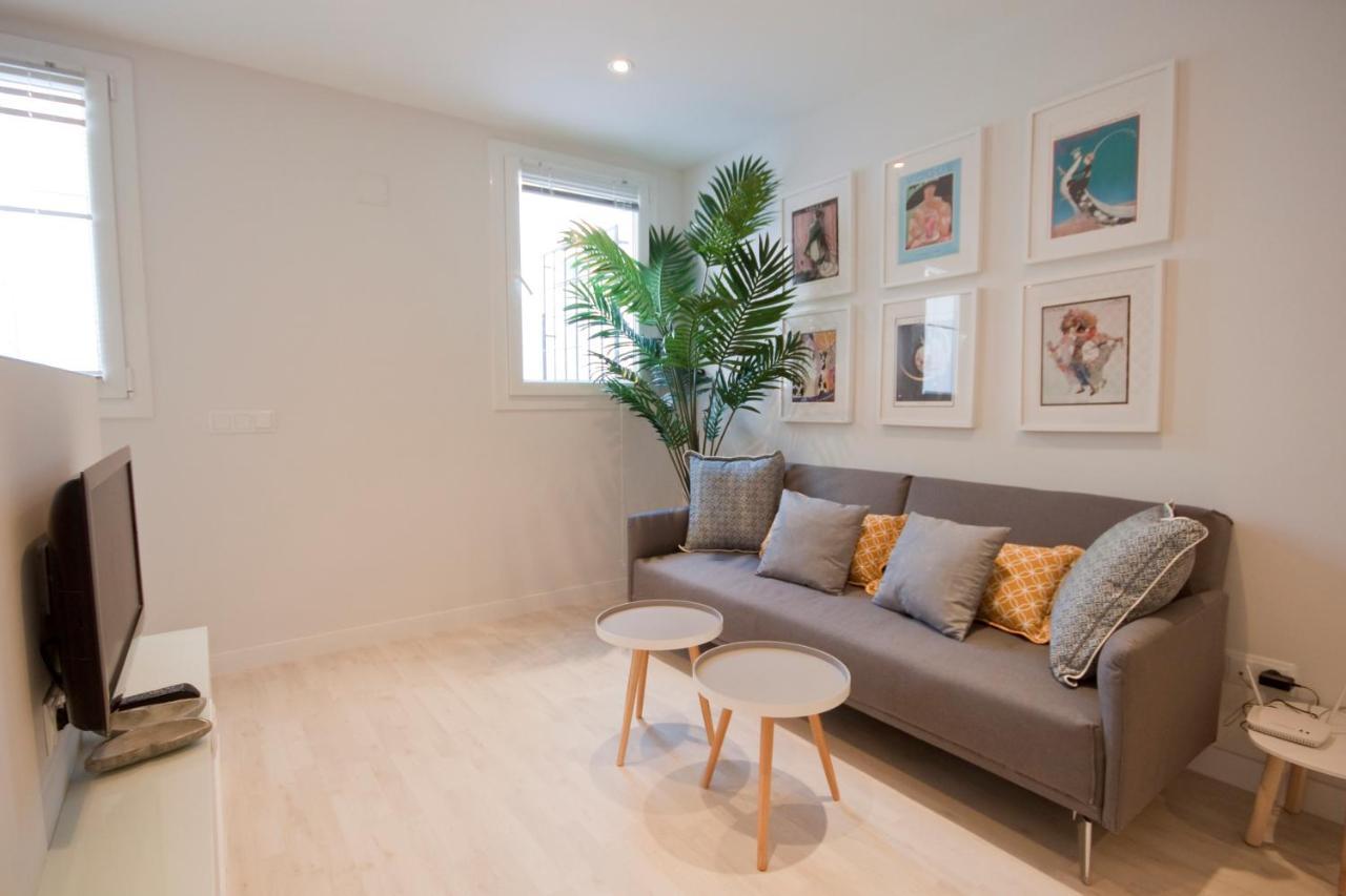 Ferienwohnung Loft De Lujo A Pasos Del Prado Madrid Exterior foto