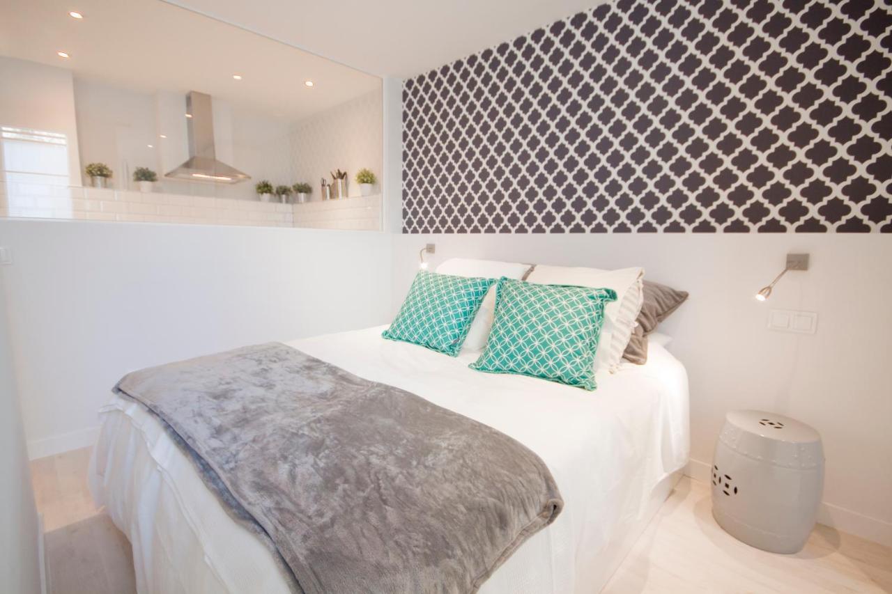 Ferienwohnung Loft De Lujo A Pasos Del Prado Madrid Exterior foto